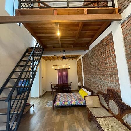 Favela Apartment Colombo Exterior photo