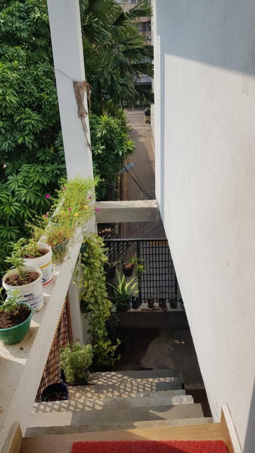 Favela Apartment Colombo Exterior photo