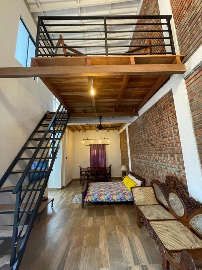 Favela Apartment Colombo Exterior photo