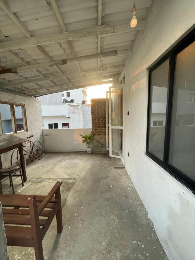 Favela Apartment Colombo Exterior photo